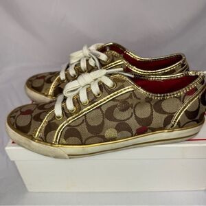 Coach Dee Secret Admirer Sneakers size 7.5M